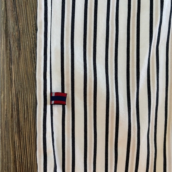 Bugle Boy Classics Mens Shirt Size Lg White Black Tan Striped S/S Button Up Logo - Picture 8 of 8